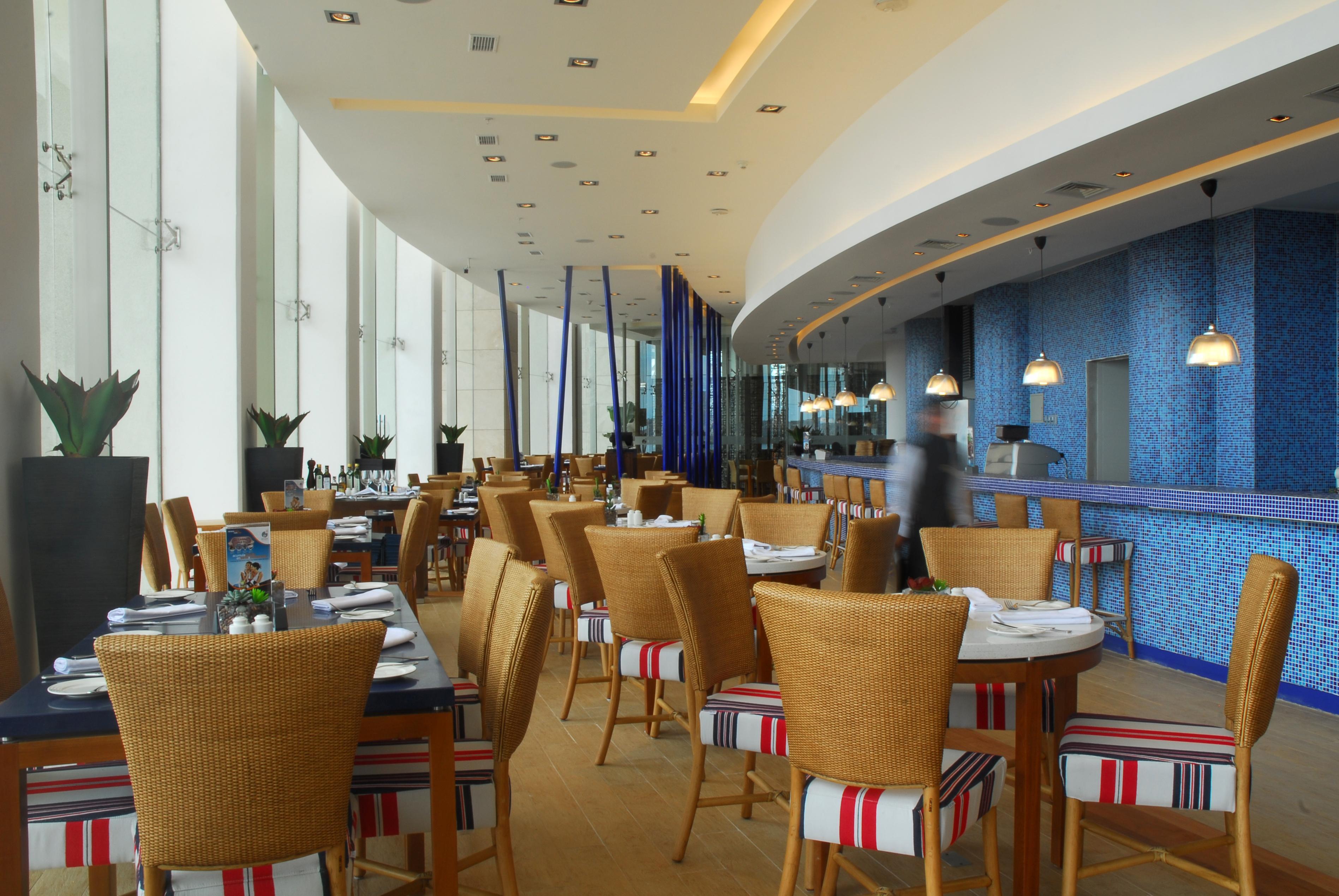 Enjoy Coquimbo Hotel Buitenkant foto The interior of the restaurant
