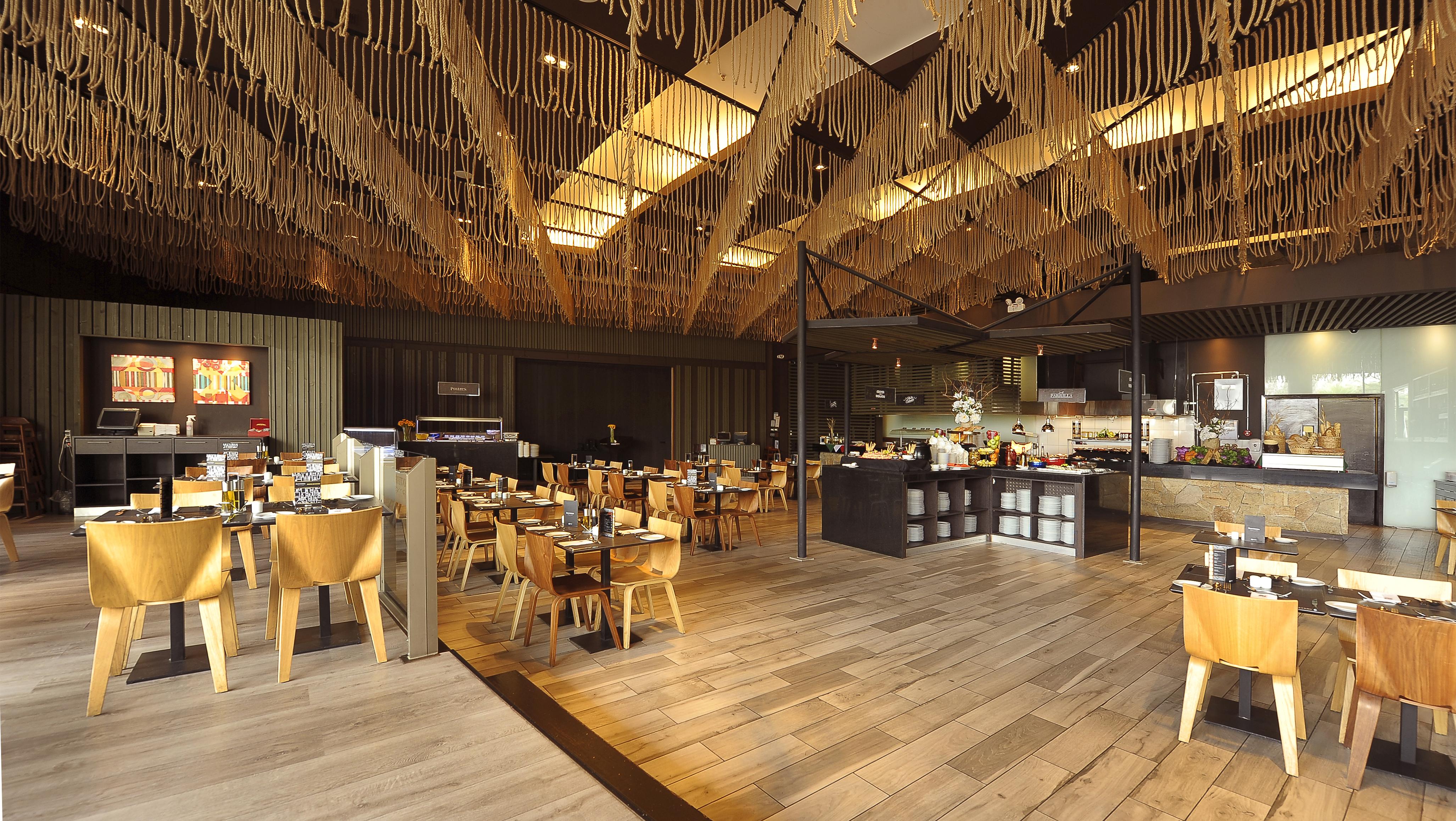 Enjoy Coquimbo Hotel Buitenkant foto The interior of the restaurant