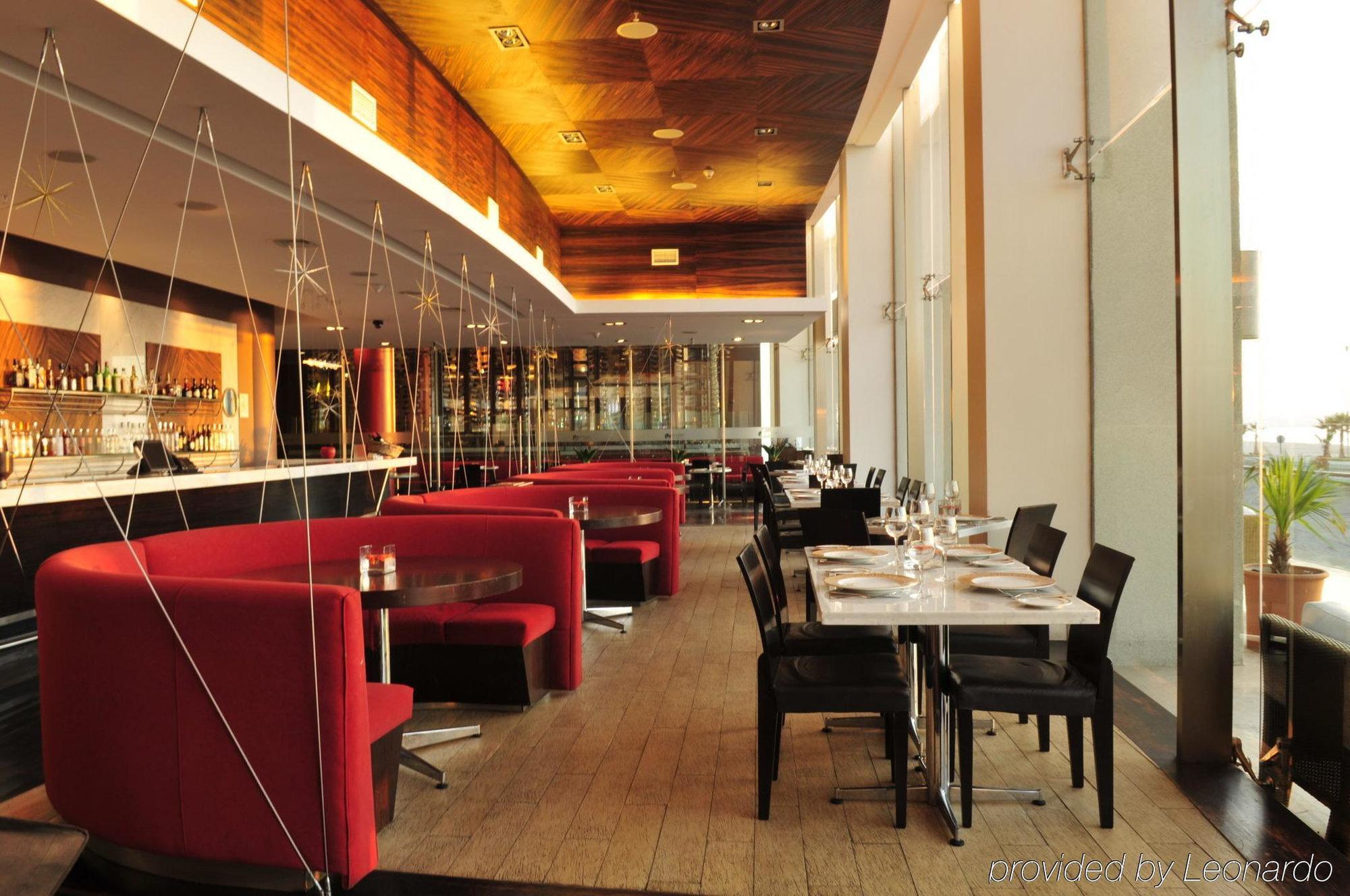 Enjoy Coquimbo Hotel Restaurant foto The interior of the restaurant