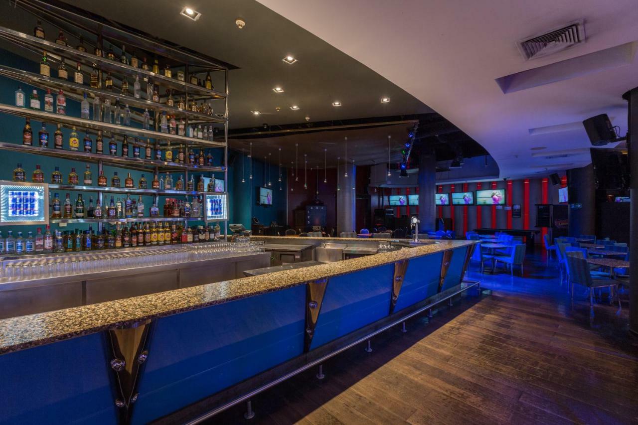 Enjoy Coquimbo Hotel Buitenkant foto The bar at the 1000 Museum